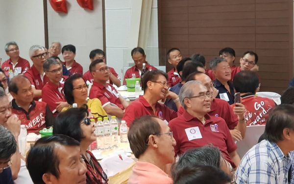 ภาพบรรยากาศพิธีทำบุญเลี้ยงพระเนื่องในโอกาสวันขึ้นปีใหม่และทำบุญประจำปีอาคารสมาคมฯ พิธีแสดงมุทิตาจิตต่อนักศึกษาเก่าฯ รุ่นที่ 8 และรุ่นพี่ที่เกษียณ