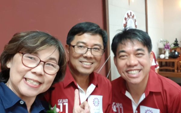 ภาพบรรยากาศพิธีทำบุญเลี้ยงพระเนื่องในโอกาสวันขึ้นปีใหม่และทำบุญประจำปีอาคารสมาคมฯ พิธีแสดงมุทิตาจิตต่อนักศึกษาเก่าฯ รุ่นที่ 8 และรุ่นพี่ที่เกษียณ