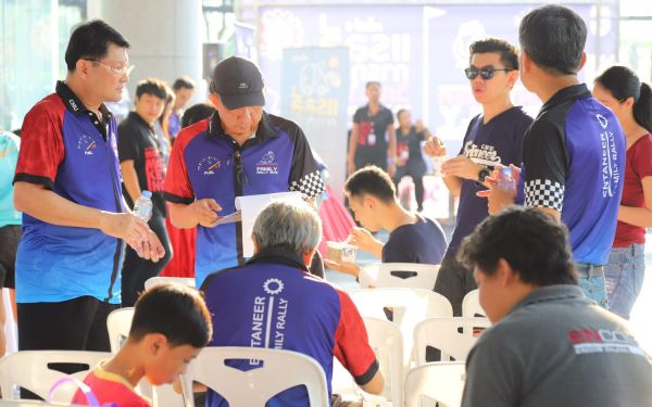 การแข่งขันรถยนต์แรลลี่การกุศล ครั้งที่ 5 