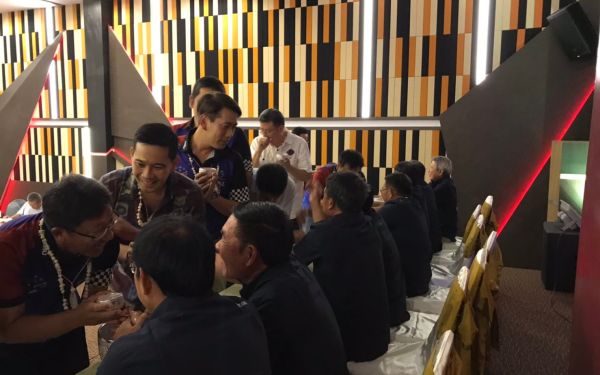 พิธีรดน้ำดำหัวอาจารย์อาวุโสและรุ่นพี่นายช่าง (ภาคตะวันออก)