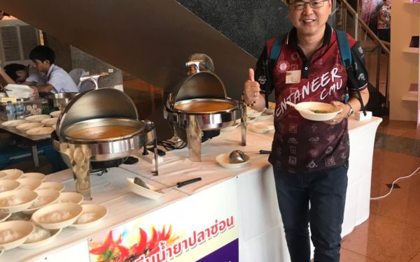 งานรดน้ำดำหัวคณาจารย์อาวุโสของสมาคมนักศึกษาเก่า มช. กรุงเทพ