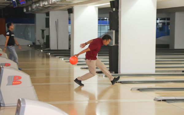 งานโบว์ลิ่งประเพณี ครั้งที่ 6