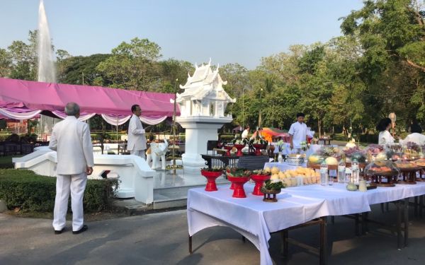 ภาพบรรยากาศงานสมโภชศาลพระภูมิหลังใหม่