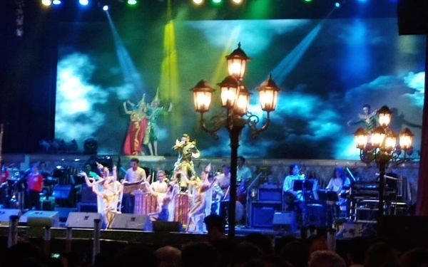 ภาพบรรยากาศงานคอนเสิร์ต 