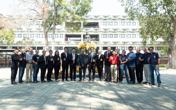 (26-01-63) นักศึกษาเก่าดีเด่น มหาวิทยาลัยเชียงใหม่ ประจำปี 2562