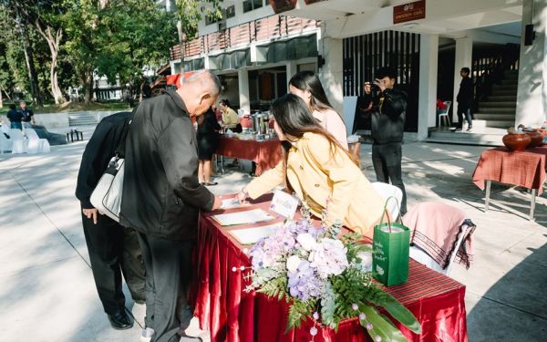 (26-01-63) นักศึกษาเก่าดีเด่น มหาวิทยาลัยเชียงใหม่ ประจำปี 2562