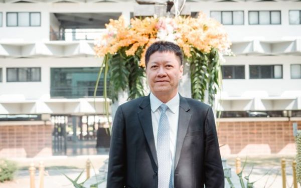 (26-01-63) นักศึกษาเก่าดีเด่น มหาวิทยาลัยเชียงใหม่ ประจำปี 2562