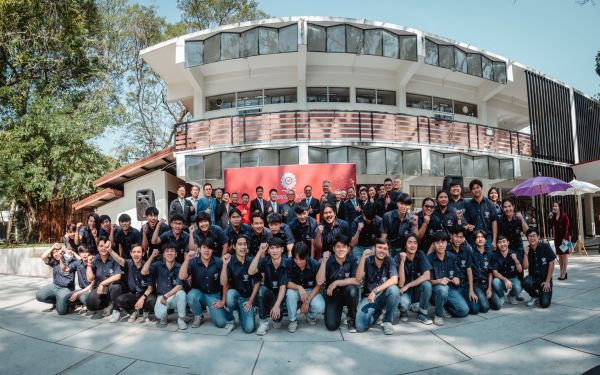 (26-01-63) นักศึกษาเก่าดีเด่น มหาวิทยาลัยเชียงใหม่ ประจำปี 2562