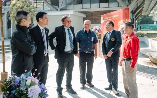 (26-01-63) นักศึกษาเก่าดีเด่น มหาวิทยาลัยเชียงใหม่ ประจำปี 2562