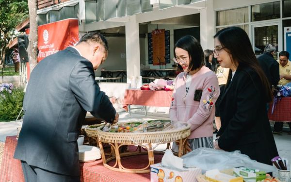 (26-01-63) นักศึกษาเก่าดีเด่น มหาวิทยาลัยเชียงใหม่ ประจำปี 2562