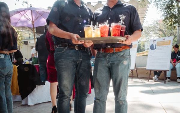 (26-01-63) นักศึกษาเก่าดีเด่น มหาวิทยาลัยเชียงใหม่ ประจำปี 2562