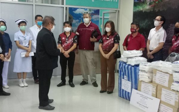 (27-04-63) โครงการช้างเหล็กกระทืบโควิด-19 เฟส 1)ให้รพ.นครพิงค์ จ.เชียงใหม่