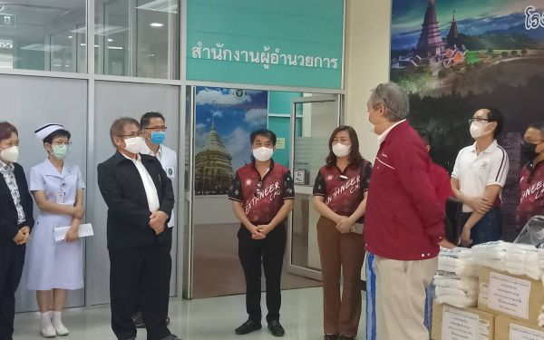 (27-04-63) โครงการช้างเหล็กกระทืบโควิด-19 เฟส 1)ให้รพ.นครพิงค์ จ.เชียงใหม่