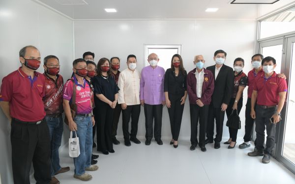 (12-05-63) มอบห้องตรวจปลอดเชื้อ และห้องหัตถการแรงดันลบ