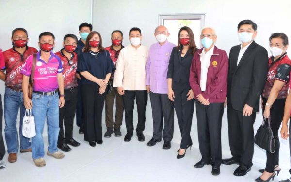 (12-05-63) มอบห้องตรวจปลอดเชื้อ และห้องหัตถการแรงดันลบ