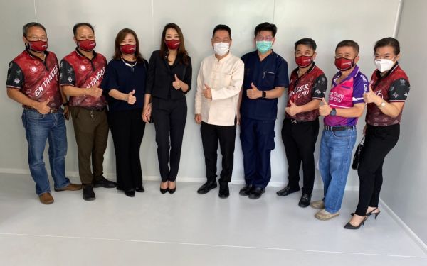 (12-05-63) มอบห้องตรวจปลอดเชื้อ และห้องหัตถการแรงดันลบ