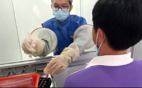 (21-05-63) มอบห้องตรวจปลอดเชื้อและห้องตรวจปลอดเชื้อเคลื่อนที่