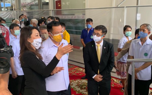 (21-05-63) มอบห้องตรวจปลอดเชื้อและห้องตรวจปลอดเชื้อเคลื่อนที่