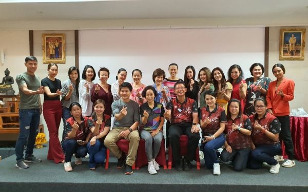 21.06.63 ภาพกิจกรรม Workshop เรียนการแต่งหน้าเพื่อส่งเสริมบุคลิกภาพและโหวงเฮง