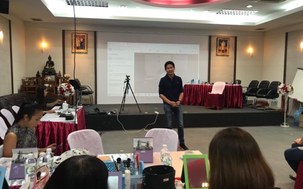 19.07.63 ภาพกิจกรรม Workshop เรียนการแต่งหน้าเพื่อส่งเสริมบุคลิกภาพและโหงวเฮง ครั้งที่ 2
