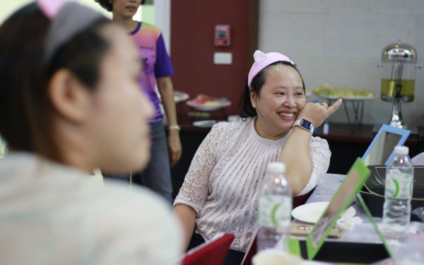 19.07.63 ภาพกิจกรรม Workshop เรียนการแต่งหน้าเพื่อส่งเสริมบุคลิกภาพและโหงวเฮง ครั้งที่ 2