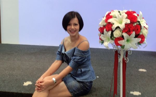 19.07.63 ภาพกิจกรรม Workshop เรียนการแต่งหน้าเพื่อส่งเสริมบุคลิกภาพและโหงวเฮง ครั้งที่ 2