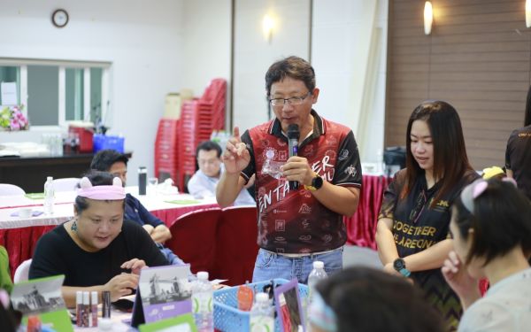 19.07.63 ภาพกิจกรรม Workshop เรียนการแต่งหน้าเพื่อส่งเสริมบุคลิกภาพและโหงวเฮง ครั้งที่ 2