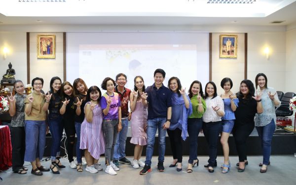 19.07.63 ภาพกิจกรรม Workshop เรียนการแต่งหน้าเพื่อส่งเสริมบุคลิกภาพและโหงวเฮง ครั้งที่ 2