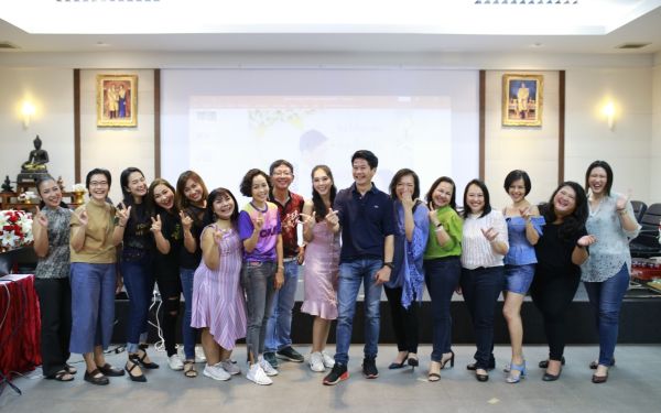 19.07.63 ภาพกิจกรรม Workshop เรียนการแต่งหน้าเพื่อส่งเสริมบุคลิกภาพและโหงวเฮง ครั้งที่ 2