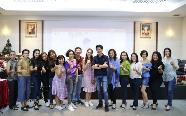19.07.63 ภาพกิจกรรม Workshop เรียนการแต่งหน้าเพื่อส่งเสริมบุคลิกภาพและโหงวเฮง ครั้งที่ 2