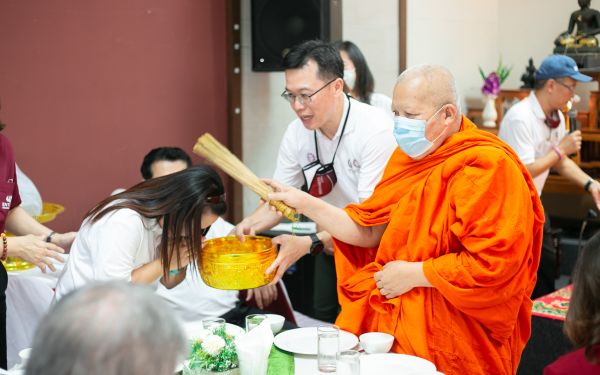 09.09.63 งานพิธีทำบุญสมาคมฯ และพิธีแสดงมุทิตาจิตต่อนักศึกษาเก่ารุ่น 9