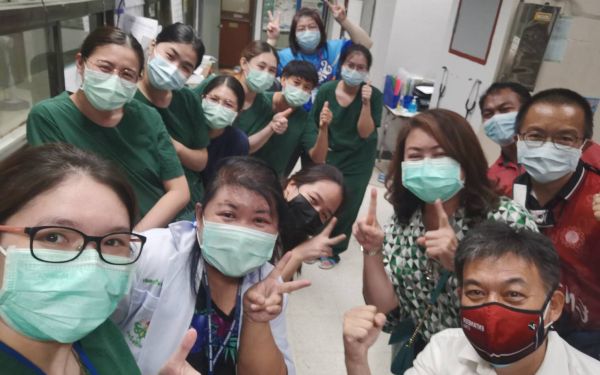 04.05.64 เทรนนิ่งทีมแพทย์และพยาบาลก่อส่งมอบห้องแรงดันบวก/ลบ รพ.สันทราย