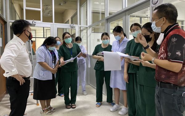 04.05.64 เทรนนิ่งทีมแพทย์และพยาบาลก่อส่งมอบห้องแรงดันบวก/ลบ รพ.สันทราย