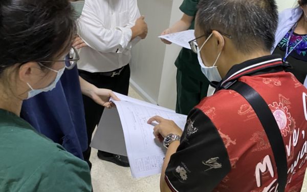 04.05.64 เทรนนิ่งทีมแพทย์และพยาบาลก่อส่งมอบห้องแรงดันบวก/ลบ รพ.สันทราย