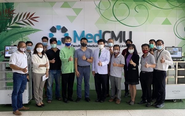 19.05.64 มอบหุ่นยนต์ไอยราให้ รพ.มหาราชนครเชียงใหม่