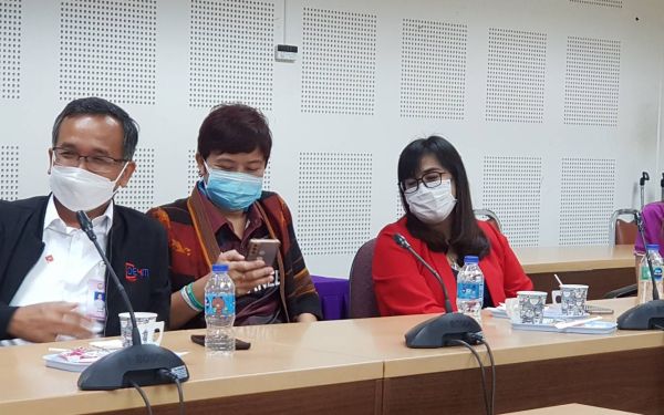 04.11.64 แสดงความยินดีกับ คุณประพันธ์ สีนวล รุ่น 13