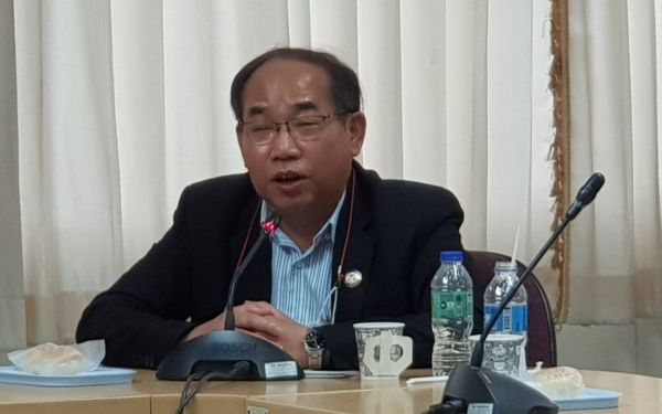 04.11.64 แสดงความยินดีกับ คุณประพันธ์ สีนวล รุ่น 13