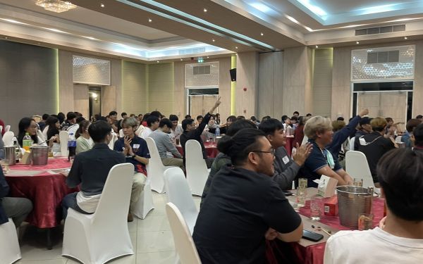 23.12.64 นายกฯ(พี่แก้ว) พบน้องปี 4 และซุปเปอร์