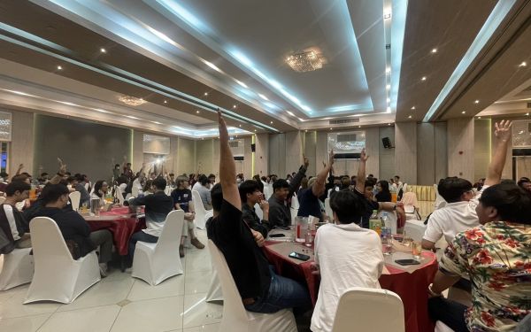 23.12.64 นายกฯ(พี่แก้ว) พบน้องปี 4 และซุปเปอร์