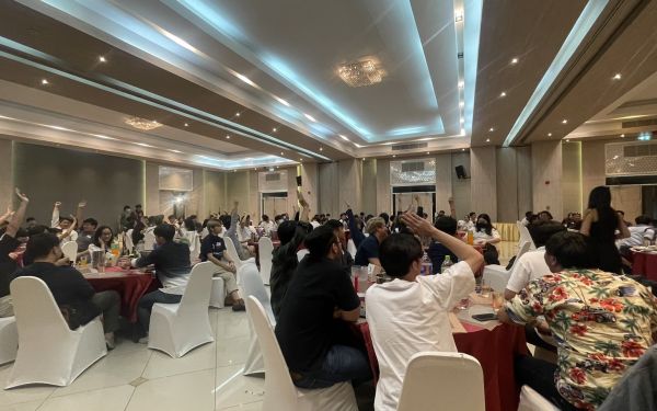 23.12.64 นายกฯ(พี่แก้ว) พบน้องปี 4 และซุปเปอร์