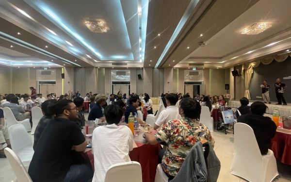 23.12.64 นายกฯ(พี่แก้ว) พบน้องปี 4 และซุปเปอร์