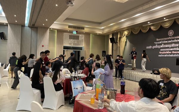 23.12.64 นายกฯ(พี่แก้ว) พบน้องปี 4 และซุปเปอร์