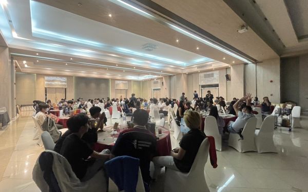 23.12.64 นายกฯ(พี่แก้ว) พบน้องปี 4 และซุปเปอร์