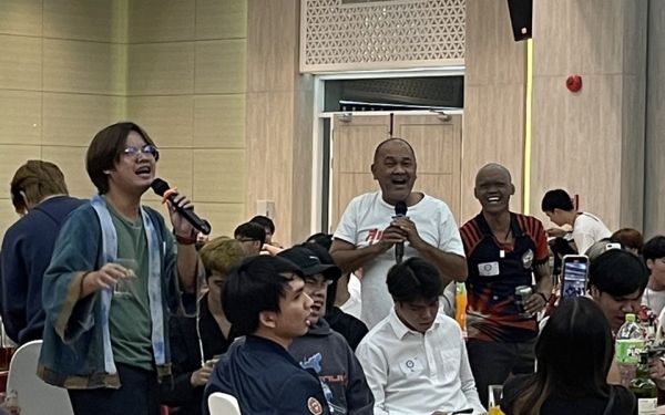 23.12.64 นายกฯ(พี่แก้ว) พบน้องปี 4 และซุปเปอร์