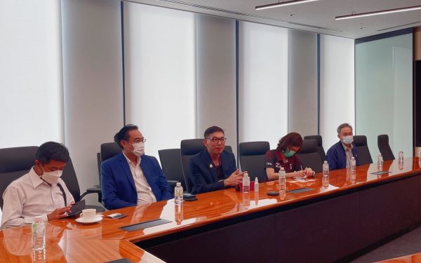 26.05.65 นายกฯ สมัยที่ 18 เข้าพบคุณพรชัย สิทธิยากรณ์ (G11)