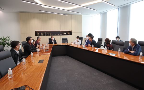 26.05.65 นายกฯ สมัยที่ 18 เข้าพบคุณพรชัย สิทธิยากรณ์ (G11)