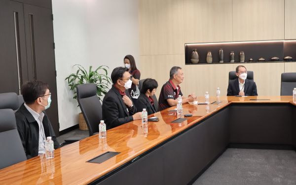 26.05.65 นายกฯ สมัยที่ 18 เข้าพบคุณพรชัย สิทธิยากรณ์ (G11)