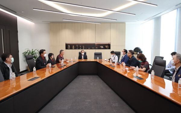 26.05.65 นายกฯ สมัยที่ 18 เข้าพบคุณพรชัย สิทธิยากรณ์ (G11)