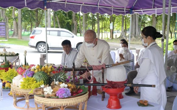05.06.65 พิธีบวงสรวงศาลพระภูมิ มหาวิทยาลัยเชียงใหม่