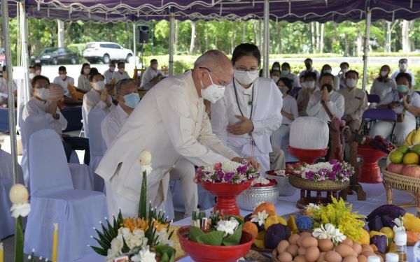 05.06.65 พิธีบวงสรวงศาลพระภูมิ มหาวิทยาลัยเชียงใหม่
